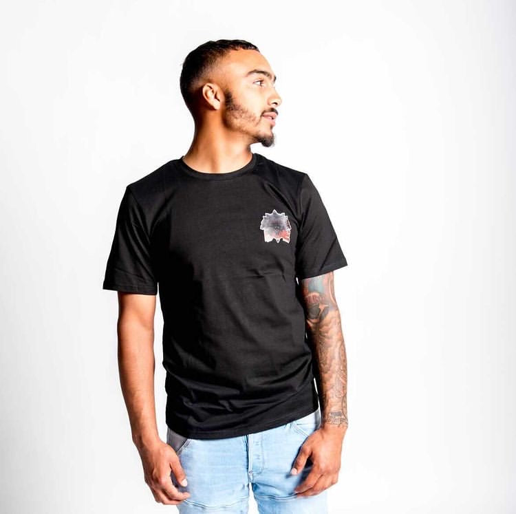 Black LOEgo T-Shirt